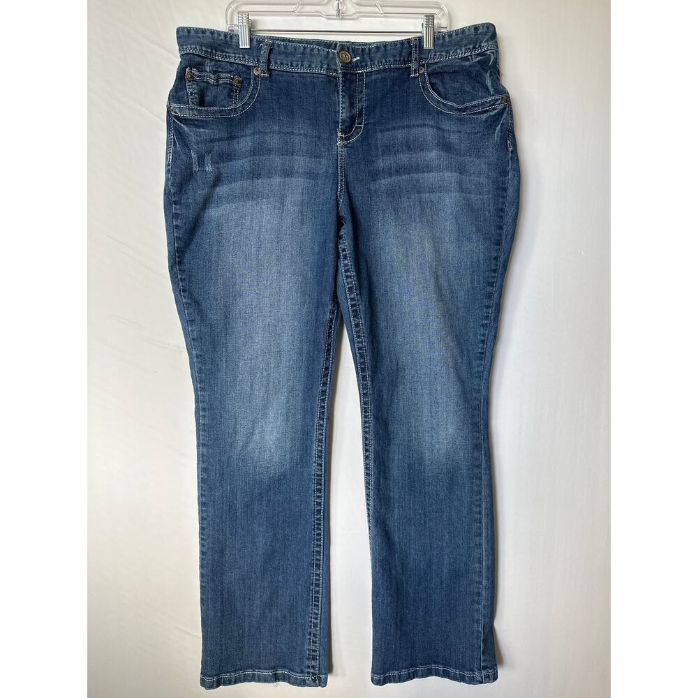 Maurices 🌿 Women’s Size 20 Long Jeans Medium Wash Stretch Denim - Picture 2 of 11